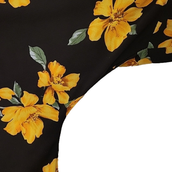 Floral Blouse - Picture 6 of 6